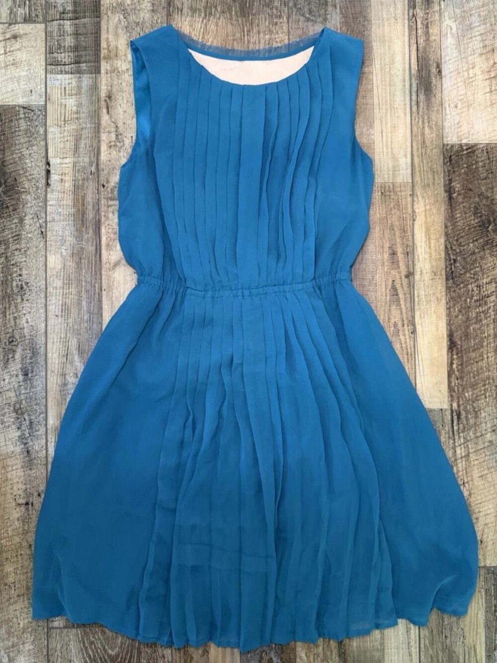 Jessica Simpson Women’s Pleated Sleeveless Dress Teal Size 4 26-32 Waist